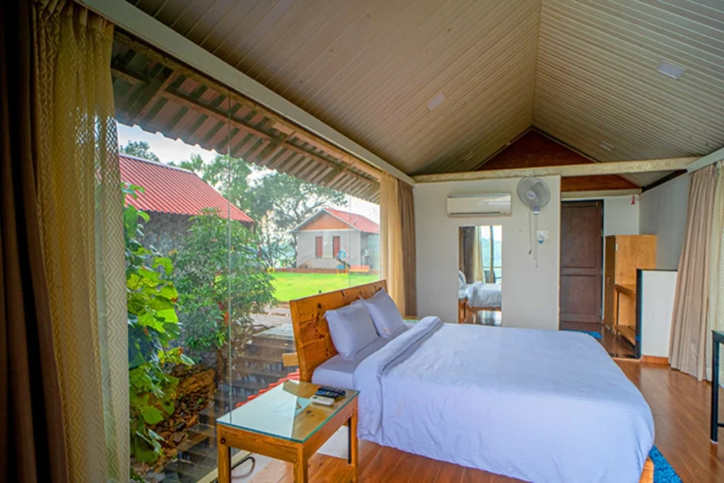 Book Comfortable Rooms & Relaxing Farm Stay Rooms for Your Perfect Getaway