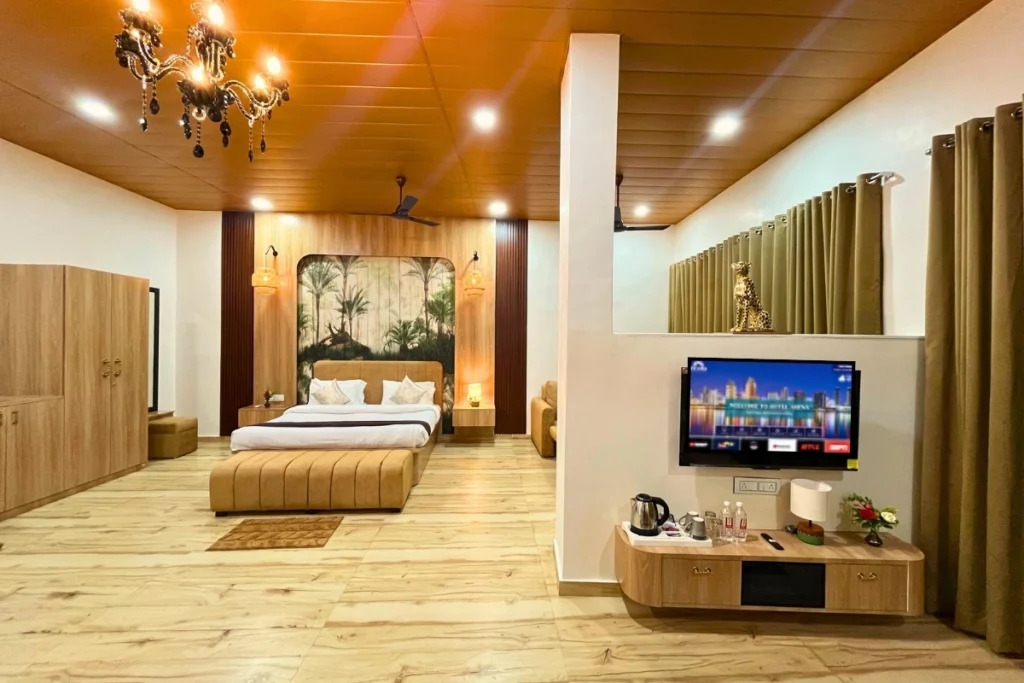 Lake View Luxury Suite