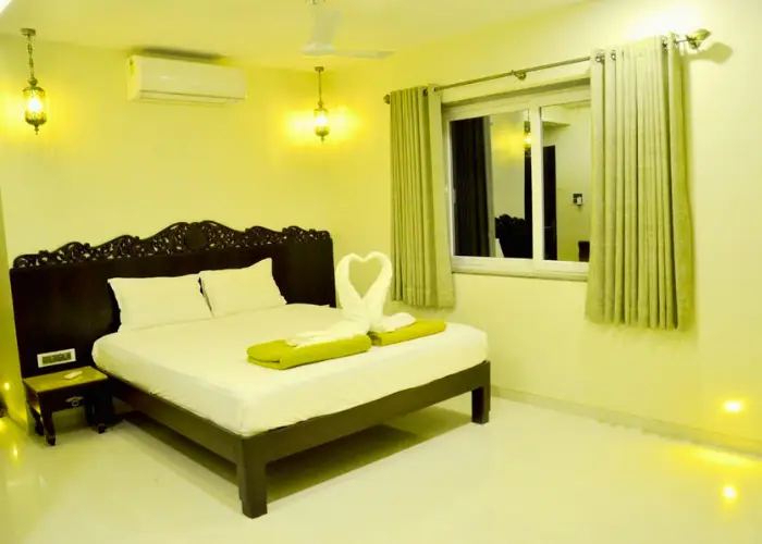 Super Deluxe Room