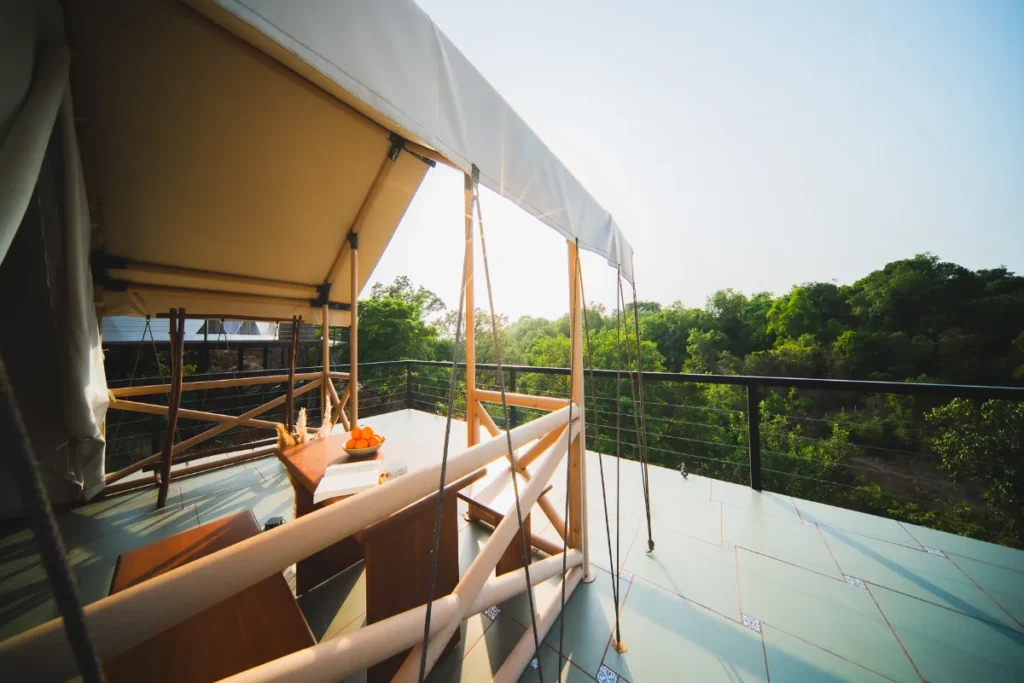 Luxury Pod Suites