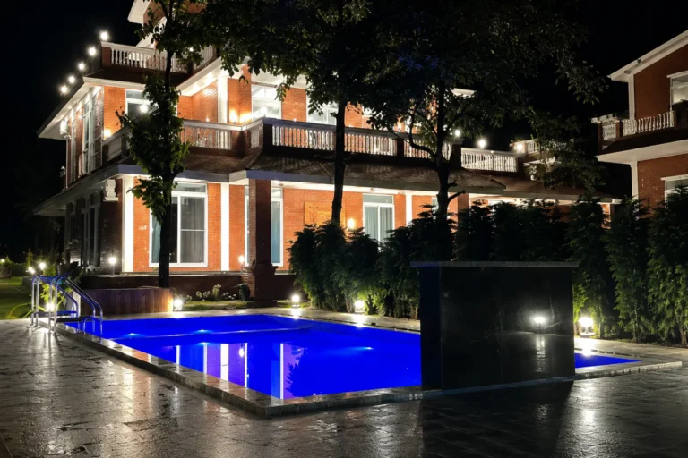 Selborne Riverview 6 BHK Villa